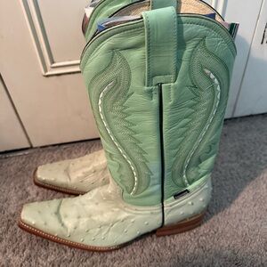 Hannaford Mint Green Western Cowboy Boots